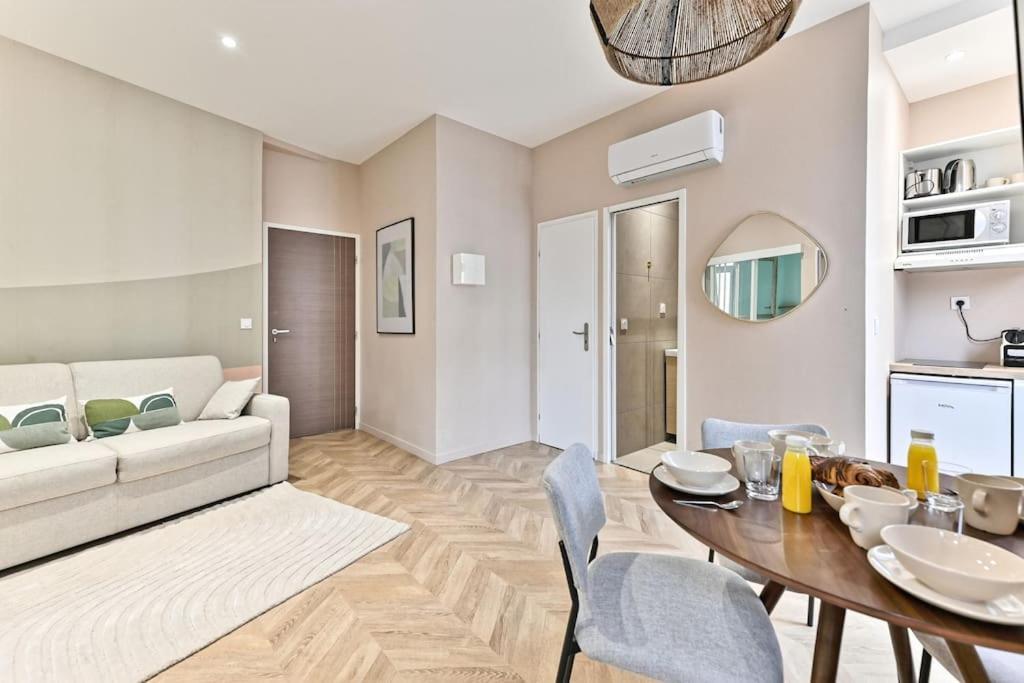Appartement Proche Parc Monceau - III Paris Exterior photo